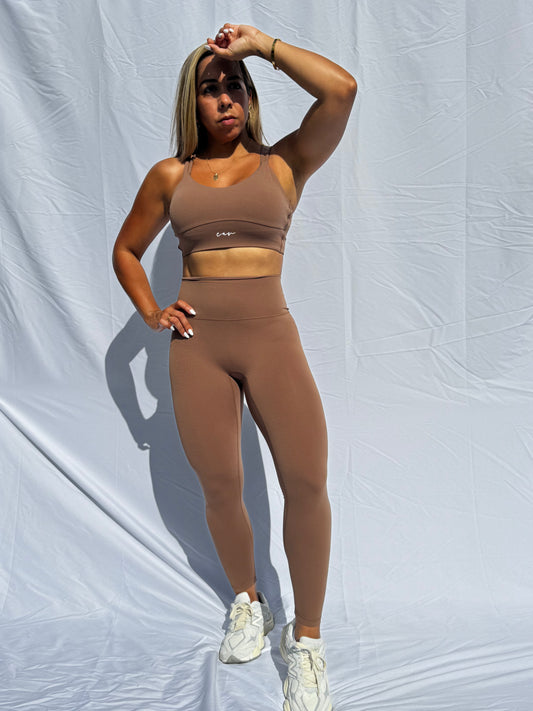 SKINNY BROWN