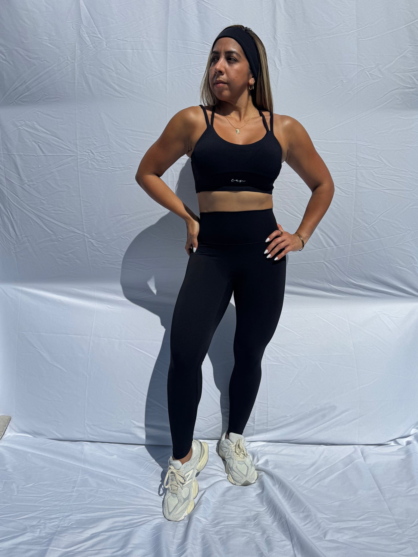 TOP DE TIRAS BLACK